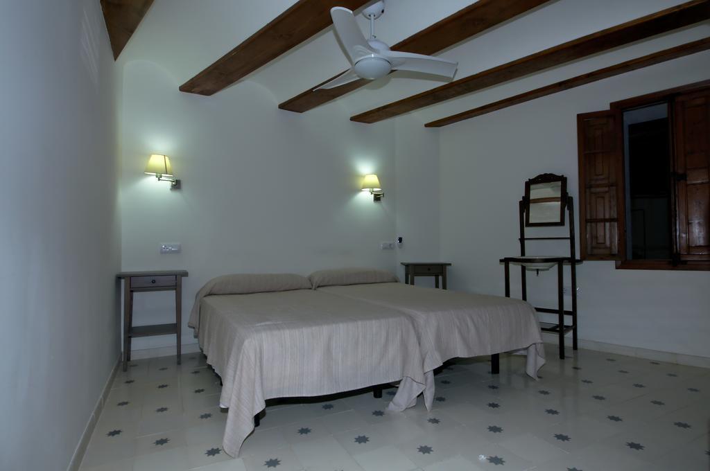 Casa Rural "Ca Tona" Чулілья Екстер'єр фото